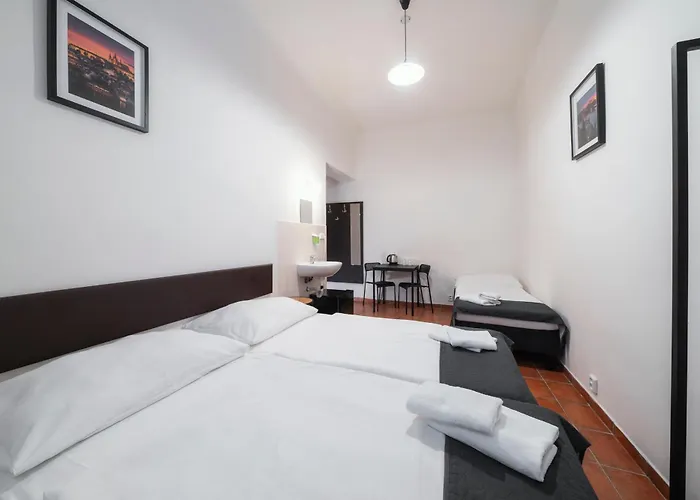 Pension 15 Homer Prag